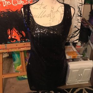Black sequined little black dress from Forever 21 size XL - perfect condition